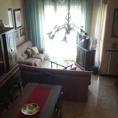 Casa Paolina بيت ضيافة *